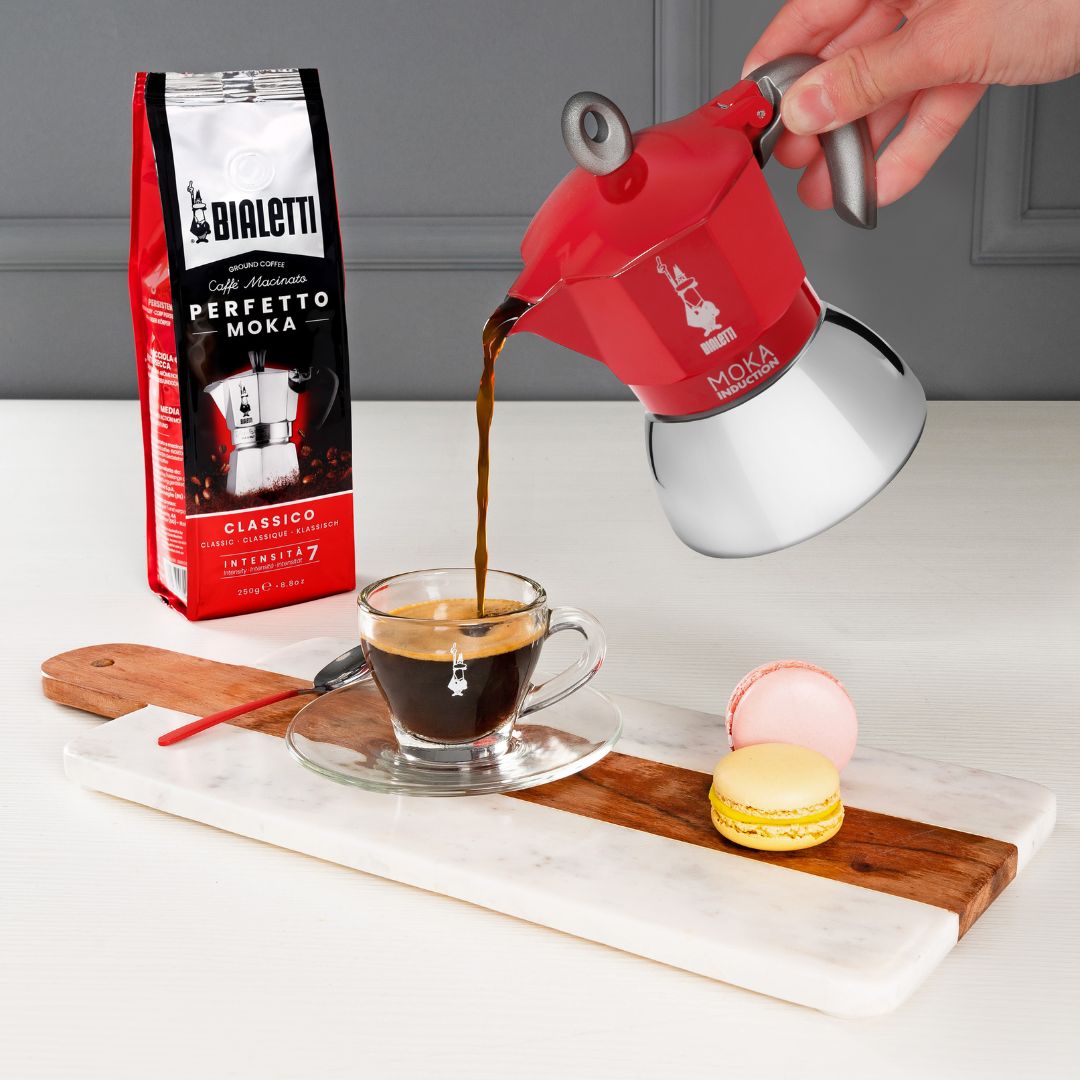 Bialetti Red Induction Moka Pot – Heat-Resistant and Stylish Espresso Maker