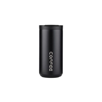 Bialetti Bottle Tumbler on wooden table with coffee beans and accessories – perfect for on-the-go coffee lovers​