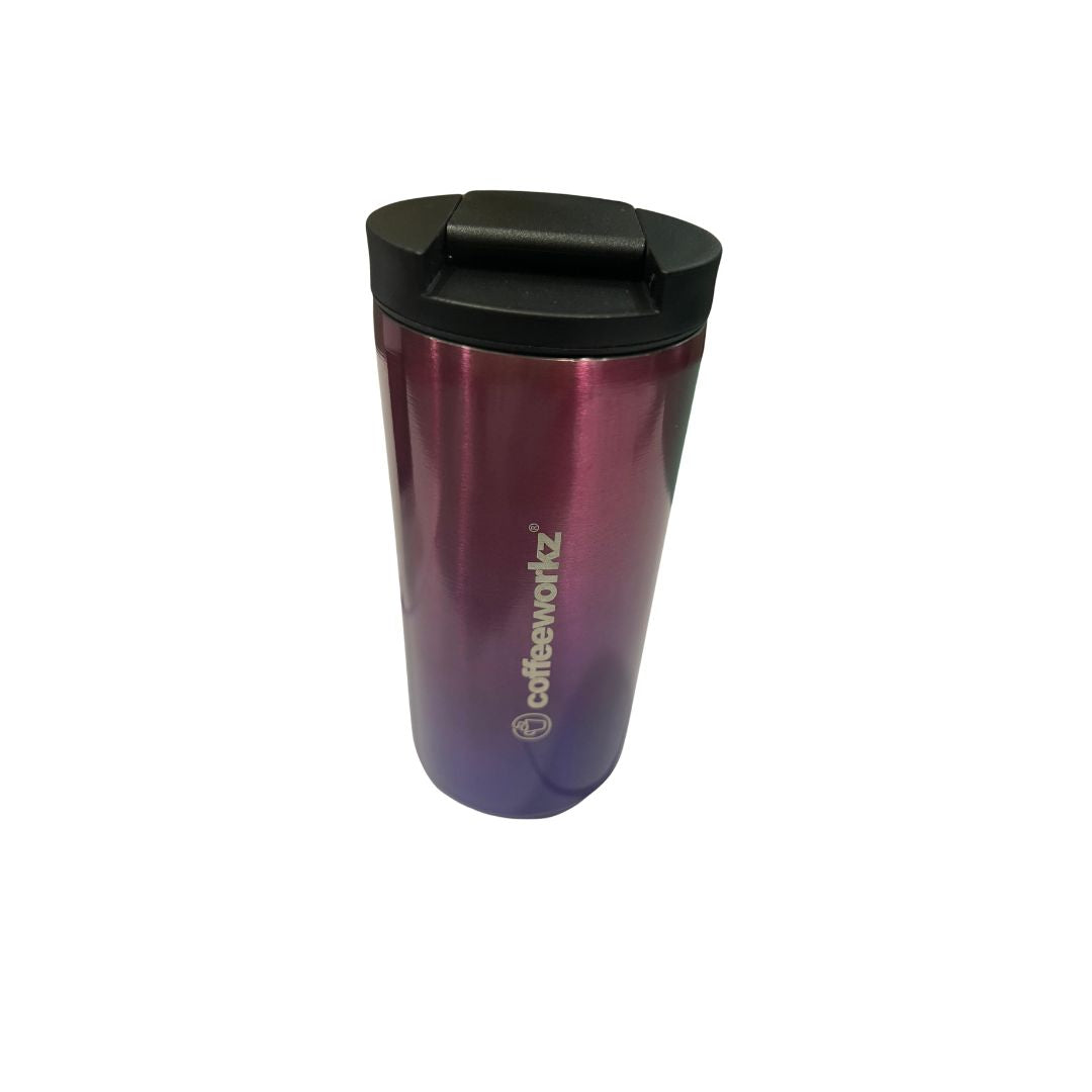 Close-up of Bialetti Bottle Tumbler highlighting leak-proof lid and durable stainless steel base