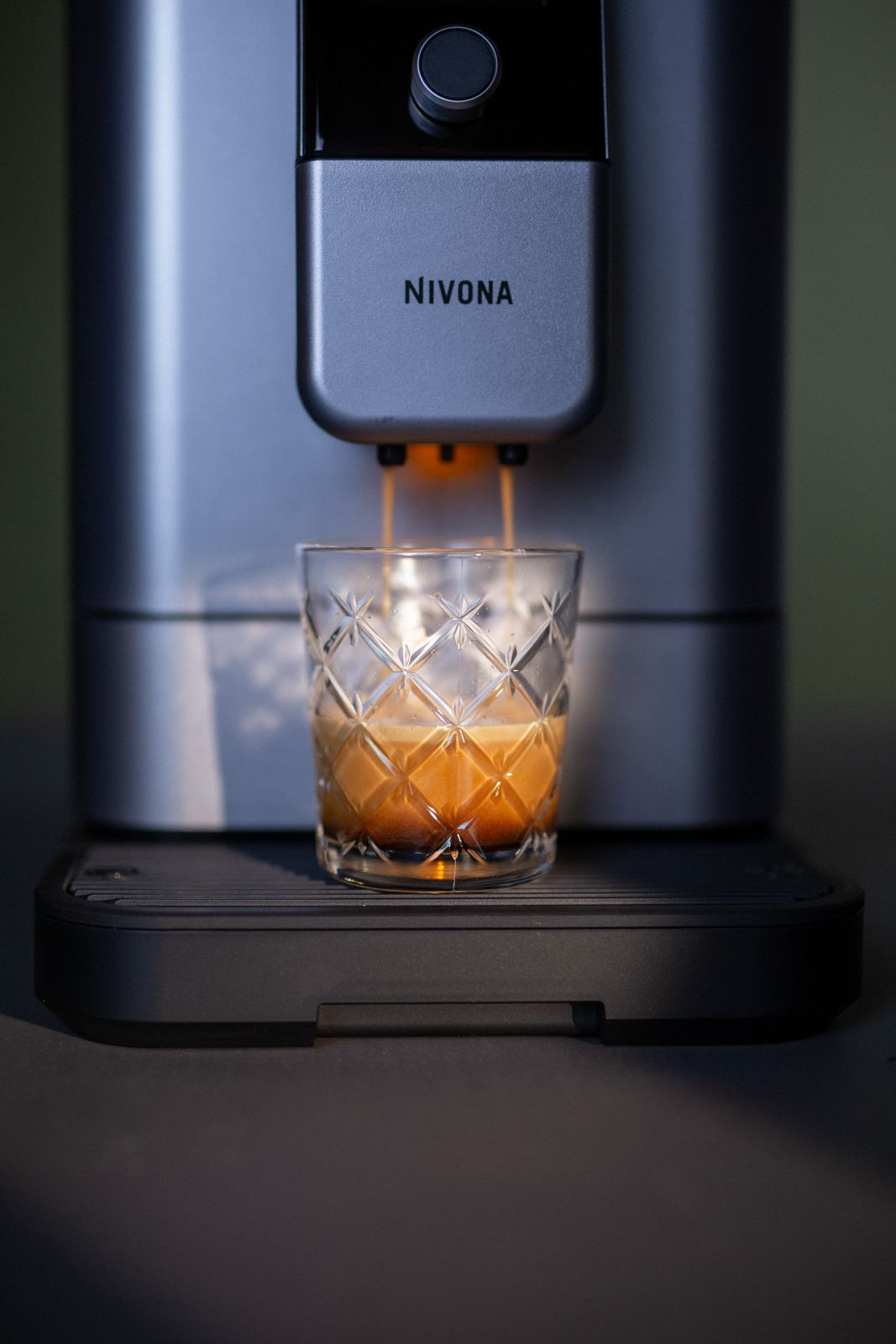 Front view of Nivona 8107 showcasing intuitive TFT color display and control panel