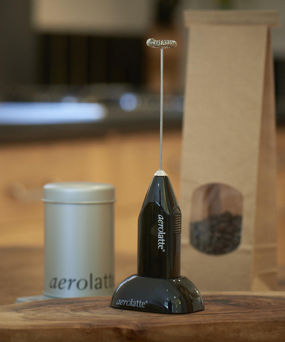 Aerolatte with Stand Milk Frother